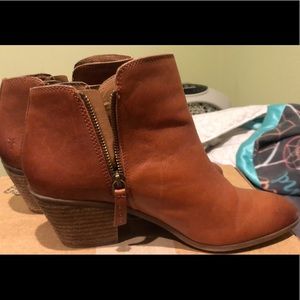 Frye Judy Bootie Leather Congac size 9